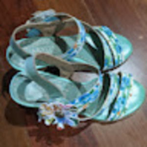 Meet your Posher, Linda